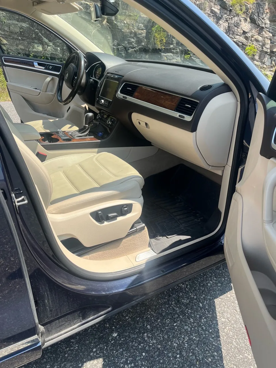 Volkswagen Touareg 2014 photo 4