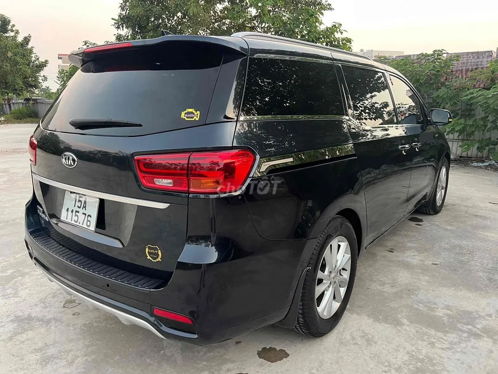 Kia Sedona 2019 photo 3