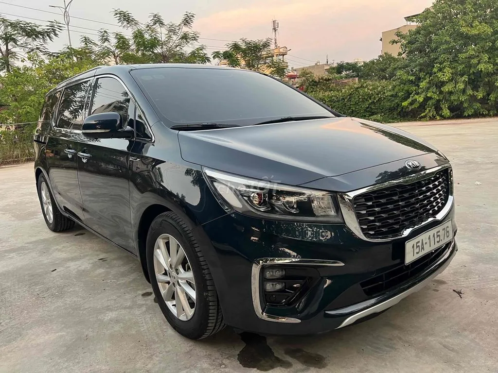 Kia Sedona 2019 photo 2