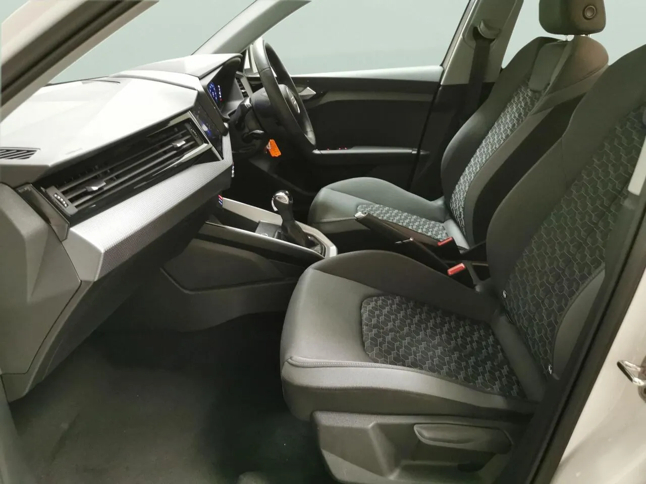 Audi A1 2024 photo 4
