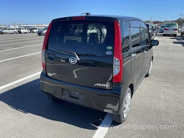 Daihatsu Move L 2014 photo 4