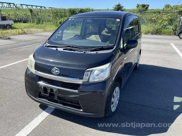 Daihatsu Move L 2014 photo 2