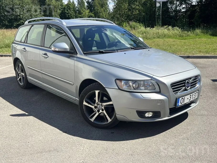 Volvo V50 2012 photo 5