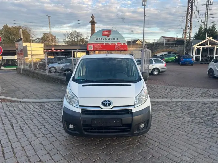 Toyota Proace