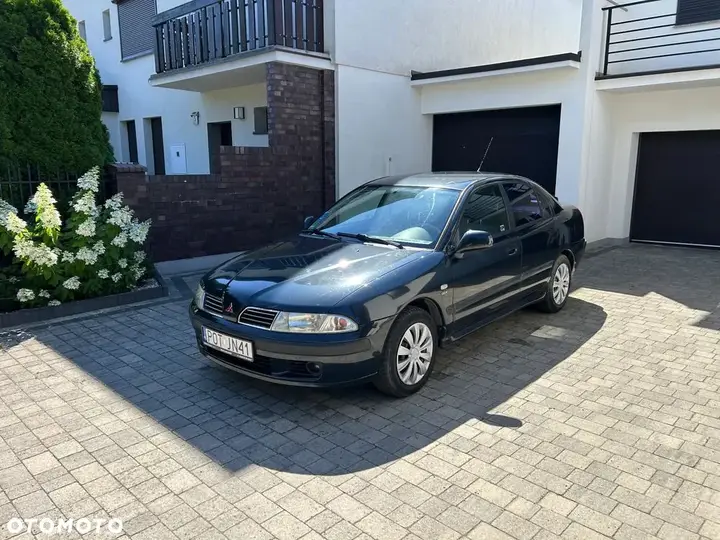 Mitsubishi Carisma