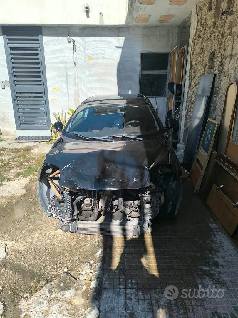 Alfa Romeo Mito 2010 photo 2