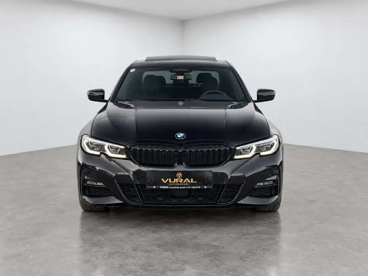 BMW 320D 2021 photo 3