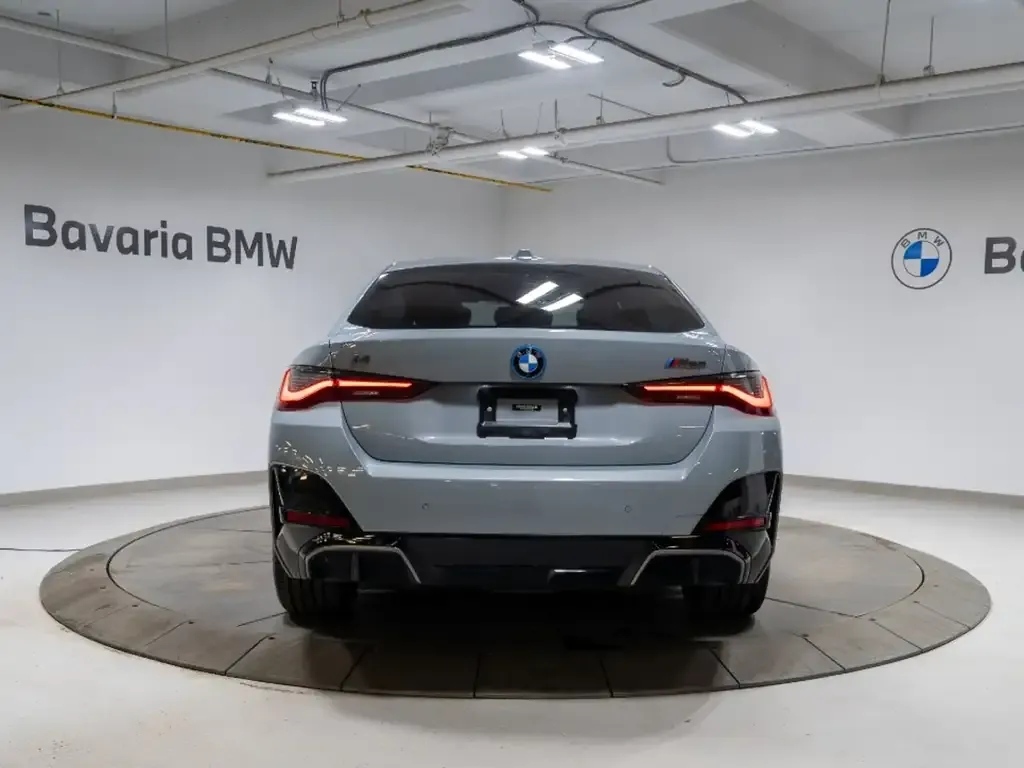 BMW I4 2022 photo 4
