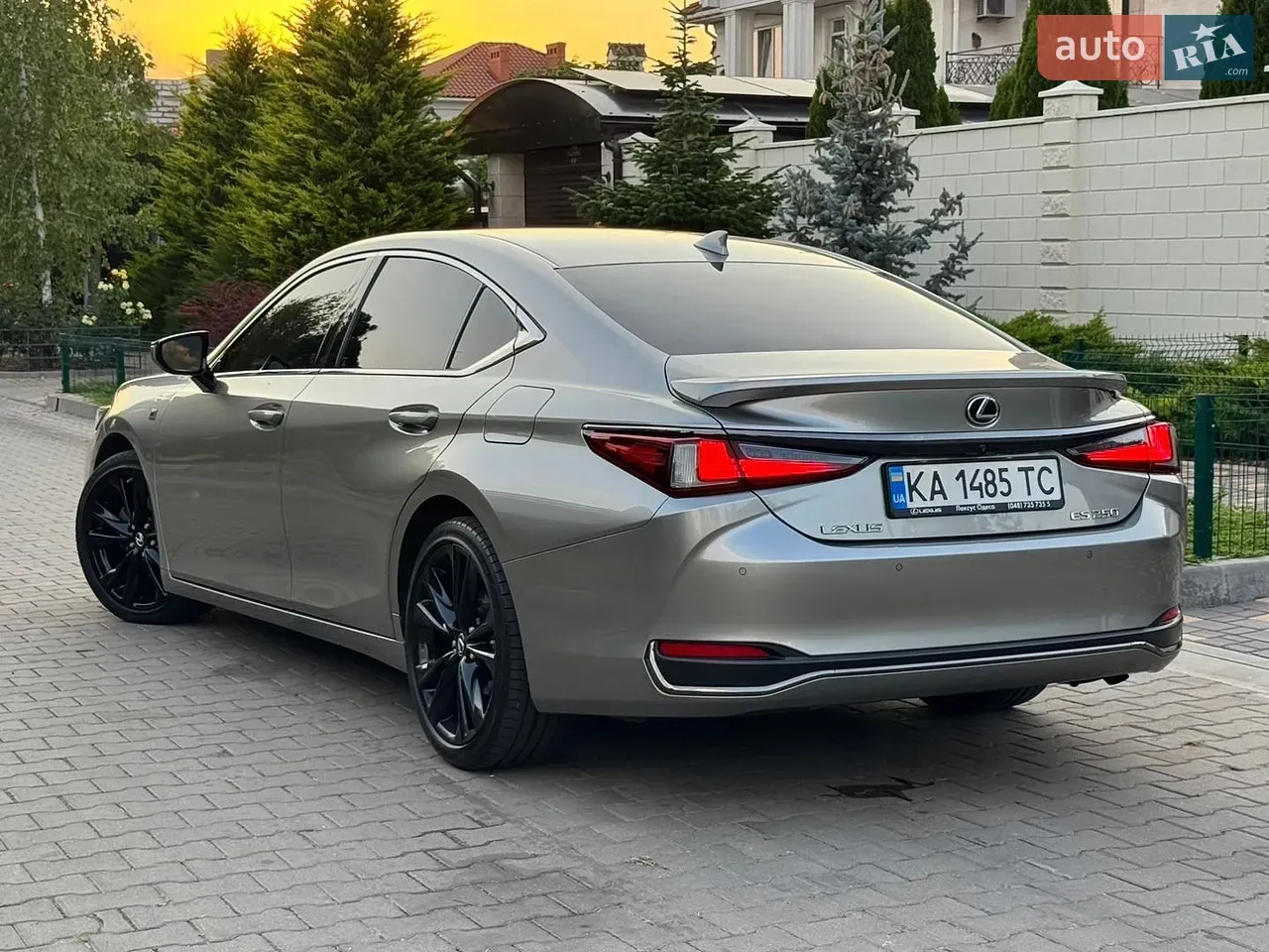 Lexus Es 2023 photo 4