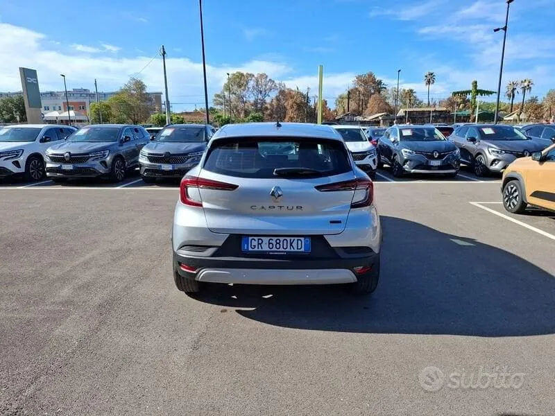 Renault Captur 2023 photo 5