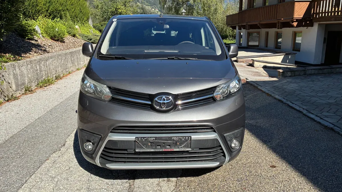 Toyota Proace 2016 photo 2