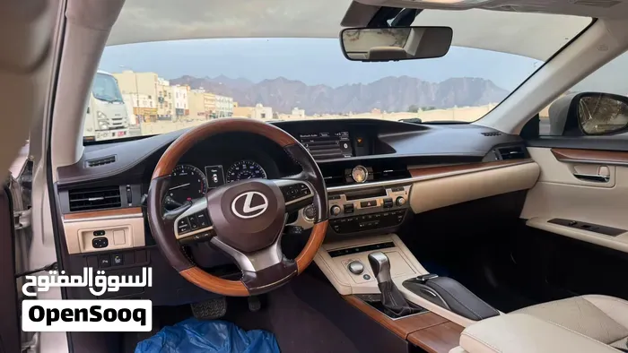 Lexus Es350 2016 photo 4