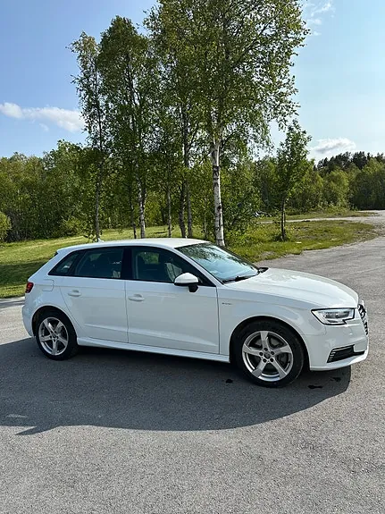 Audi E-Tron 2018 photo 4