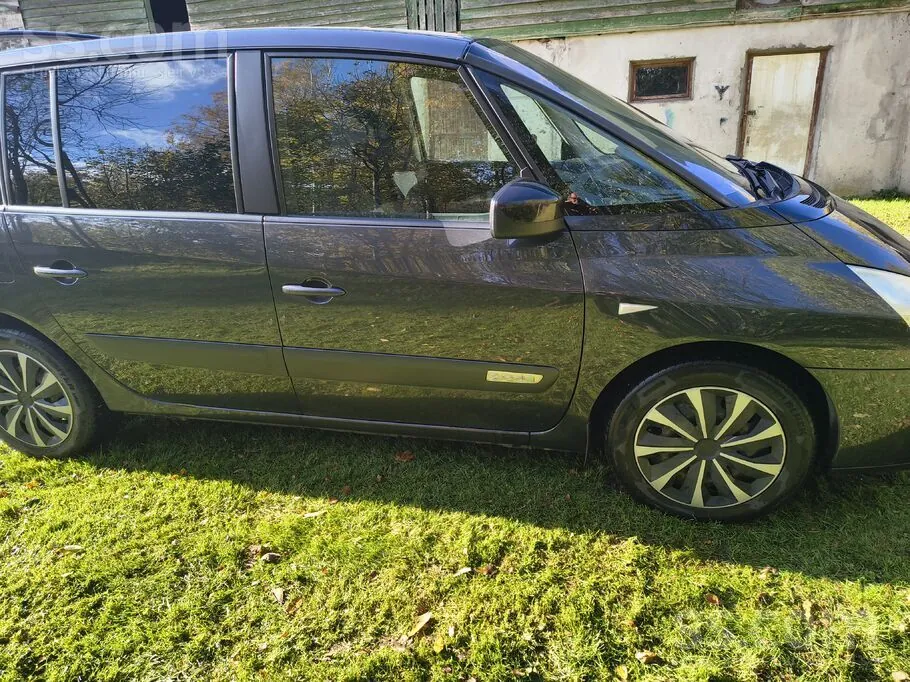 Renault Espace 2010 photo 4