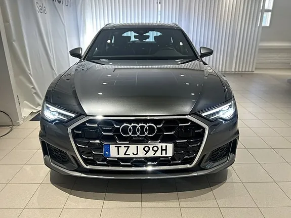 Audi A6 2025 photo 2