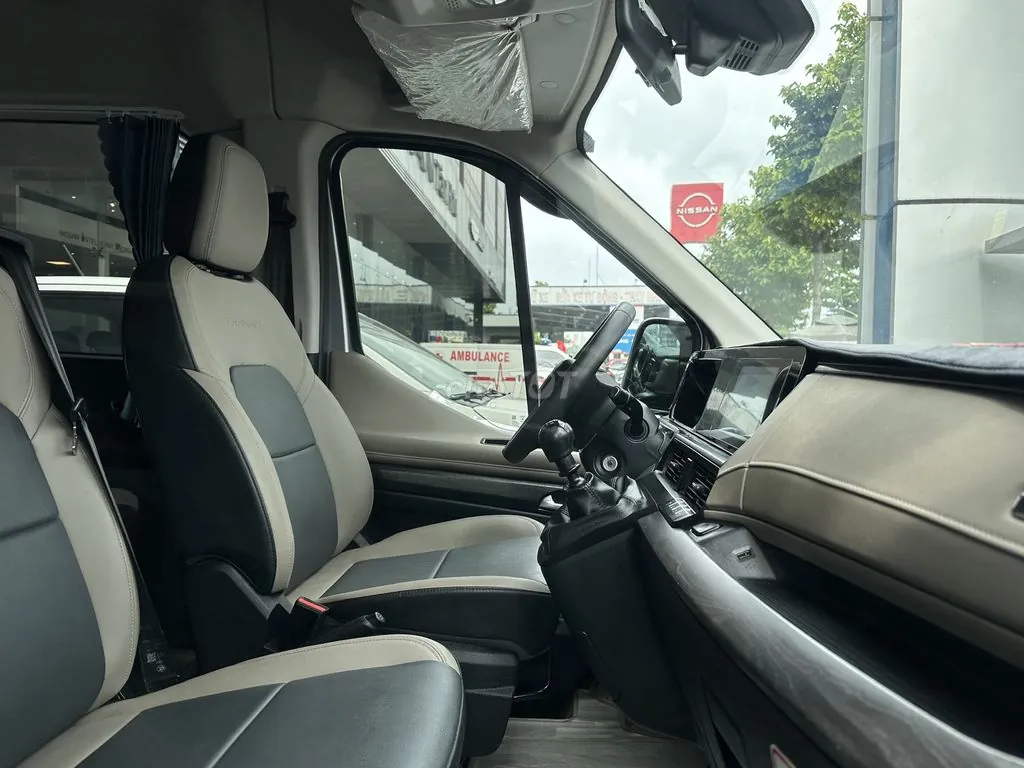 Ford Transit 2024 photo 5