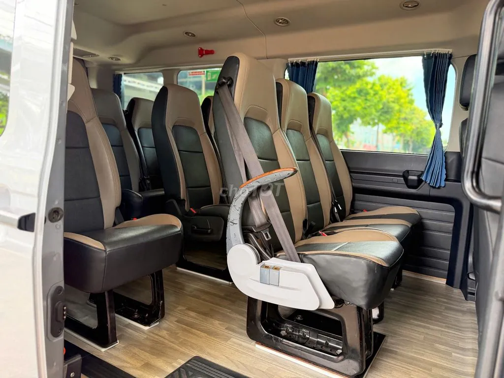 Ford Transit 2024 photo 4