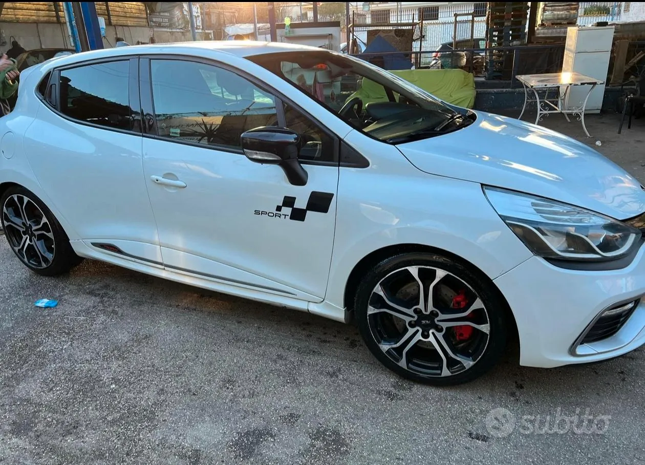 Renault Clio 2015 photo 5
