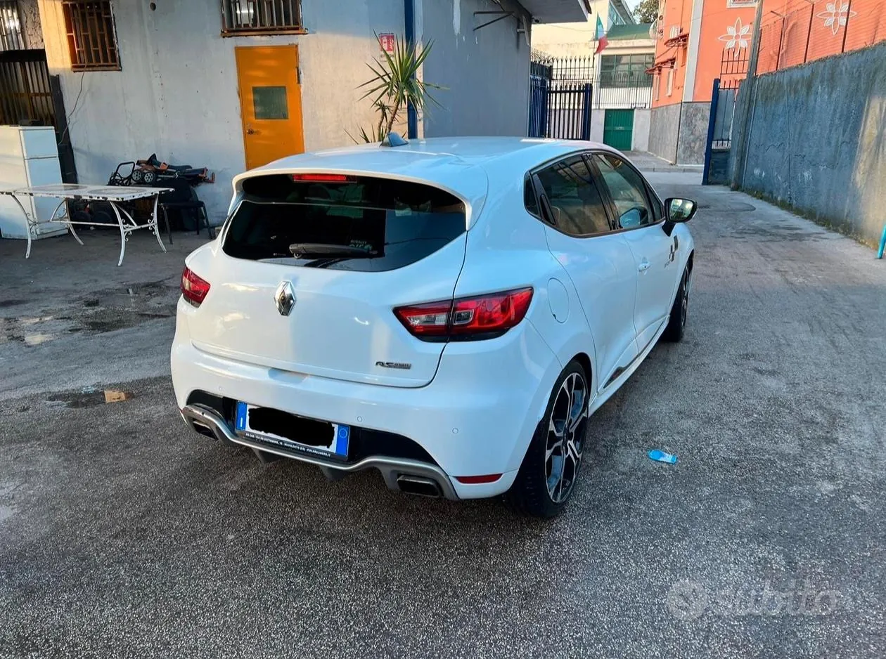 Renault Clio 2015 photo 4