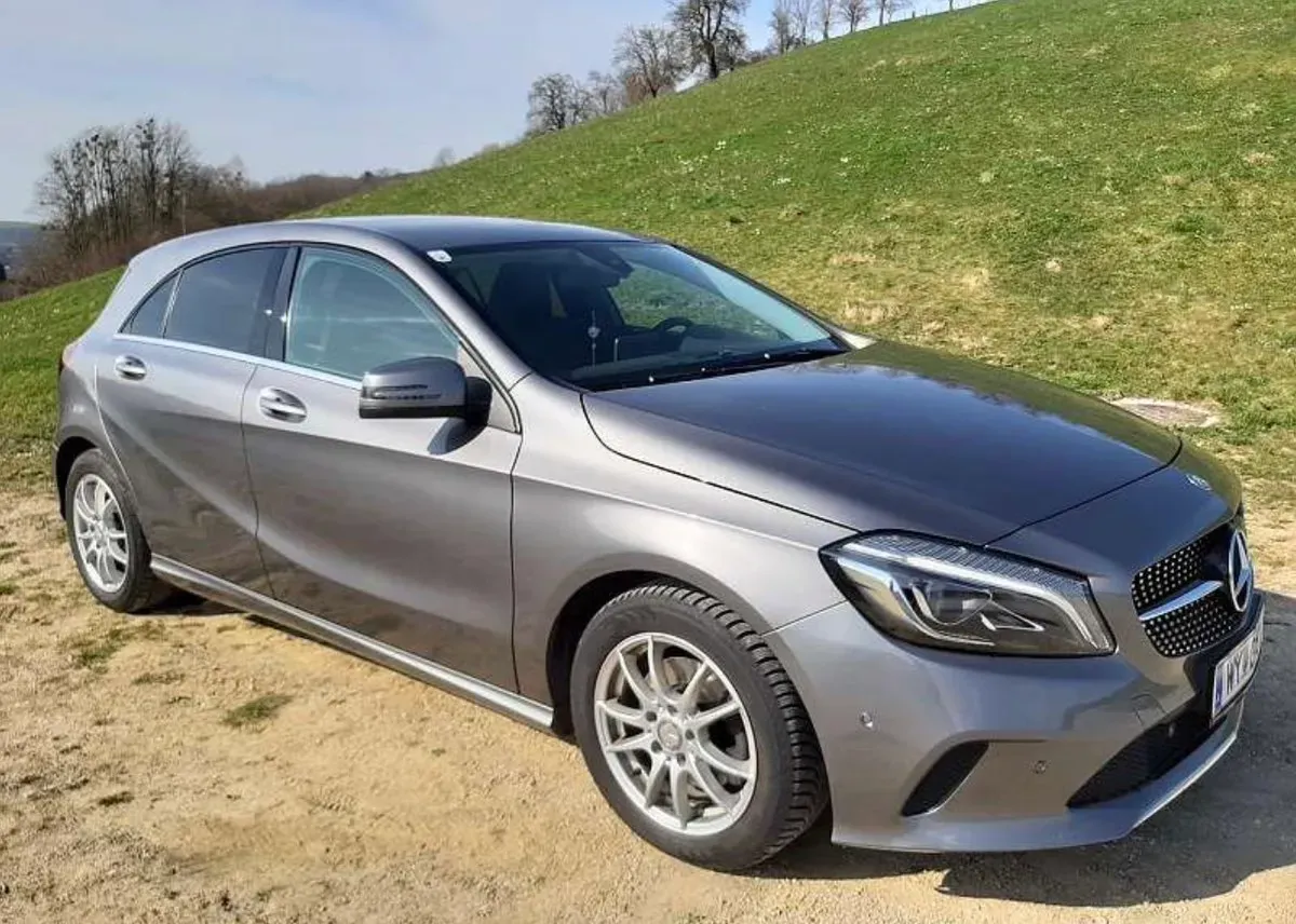 Mercedes-Benz A-Class 2016 photo 2