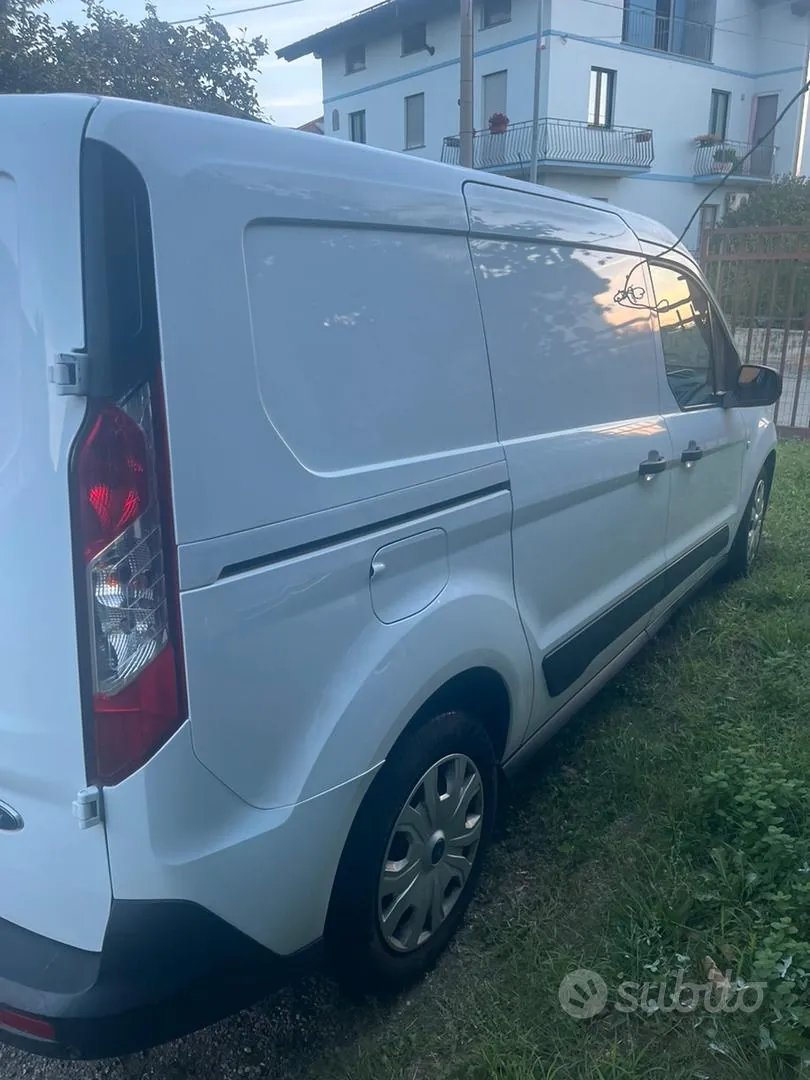 Ford Transit Connect 2023 photo 5