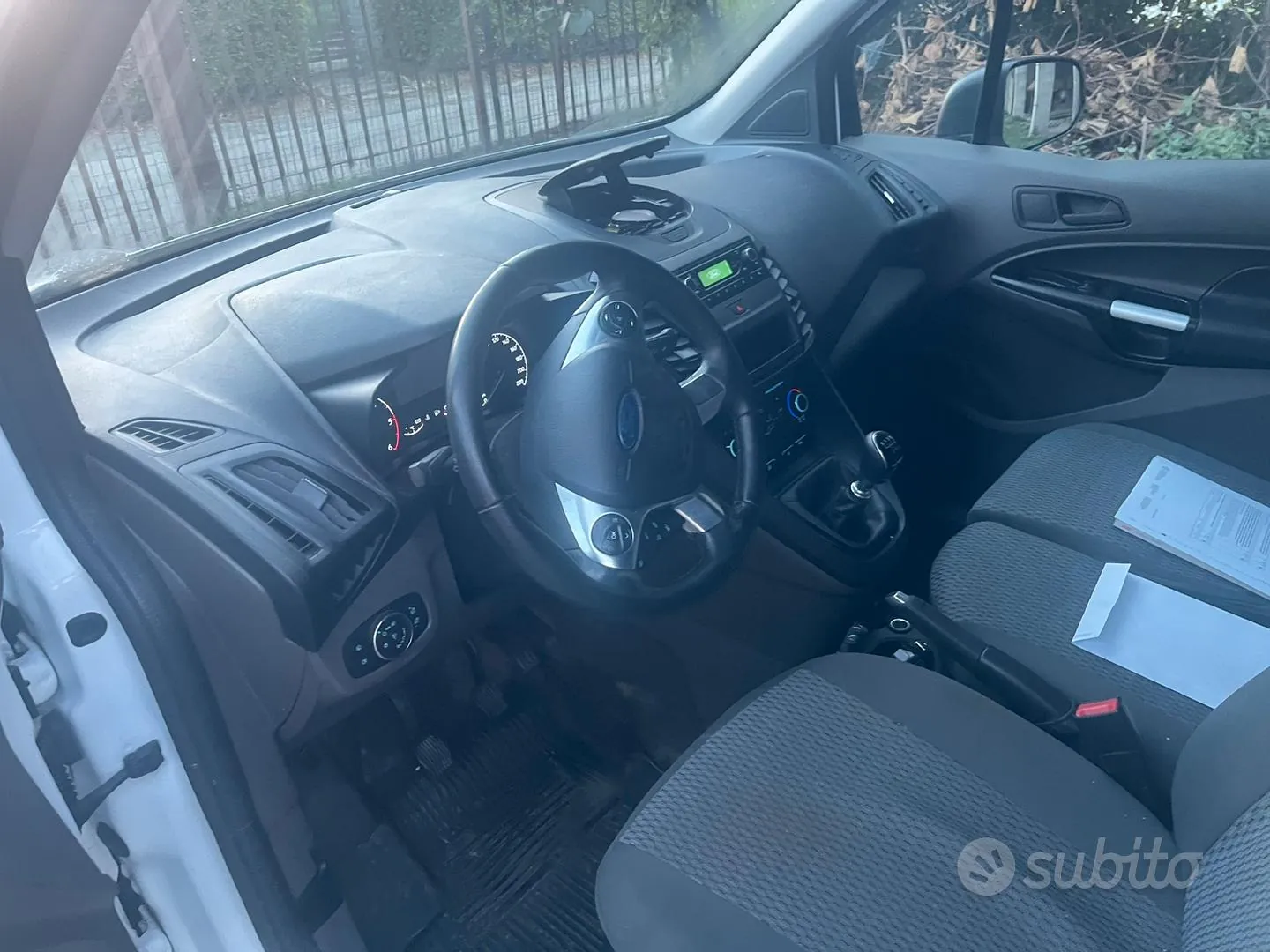 Ford Transit Connect 2023 photo 3