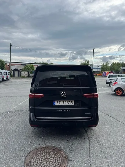 Volkswagen Multivan 2022 photo 4