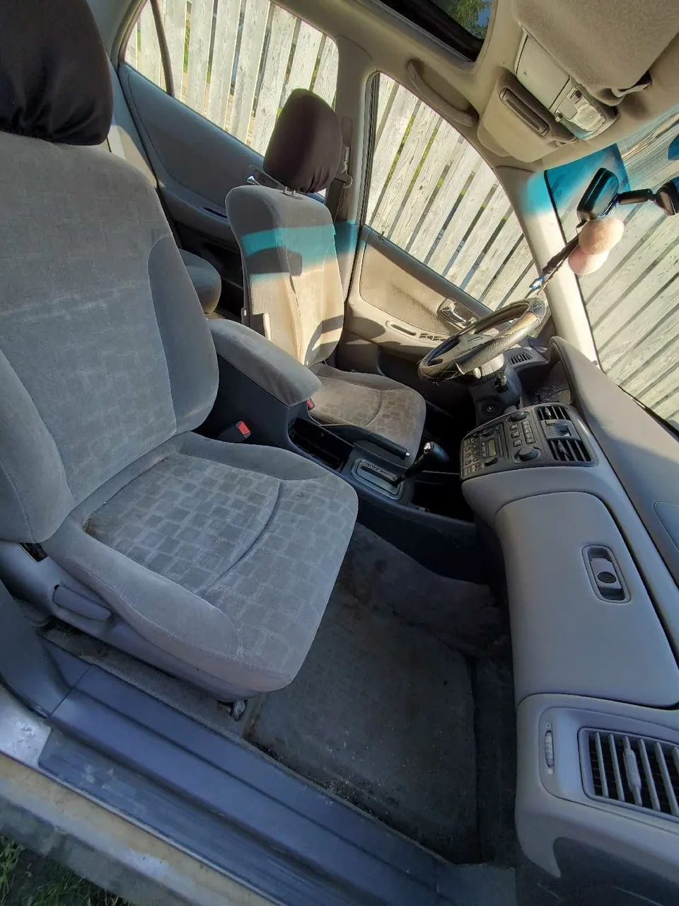 Honda Accord 2001 photo 2