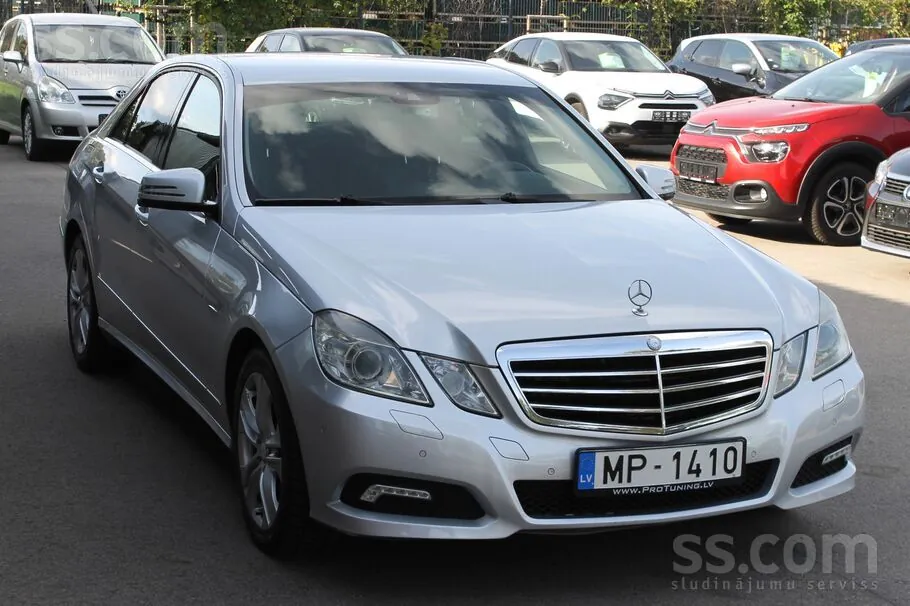 Mercedes-Benz E350 2010 photo 5