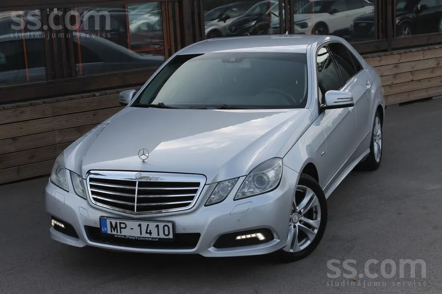 Mercedes-Benz E350 2010 photo 2
