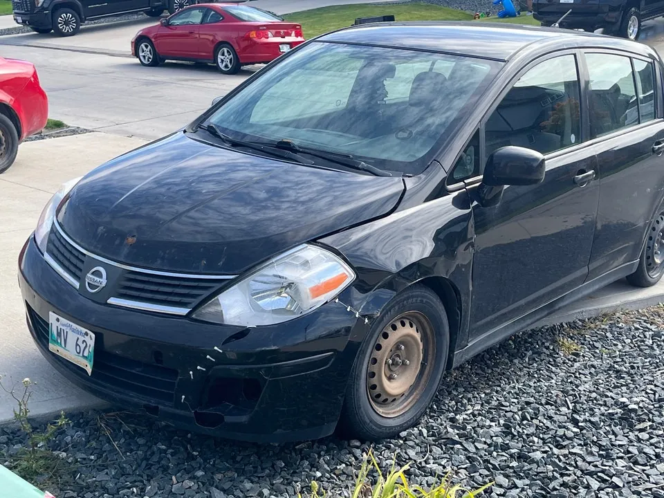 Nissan Versa 2009 photo 5