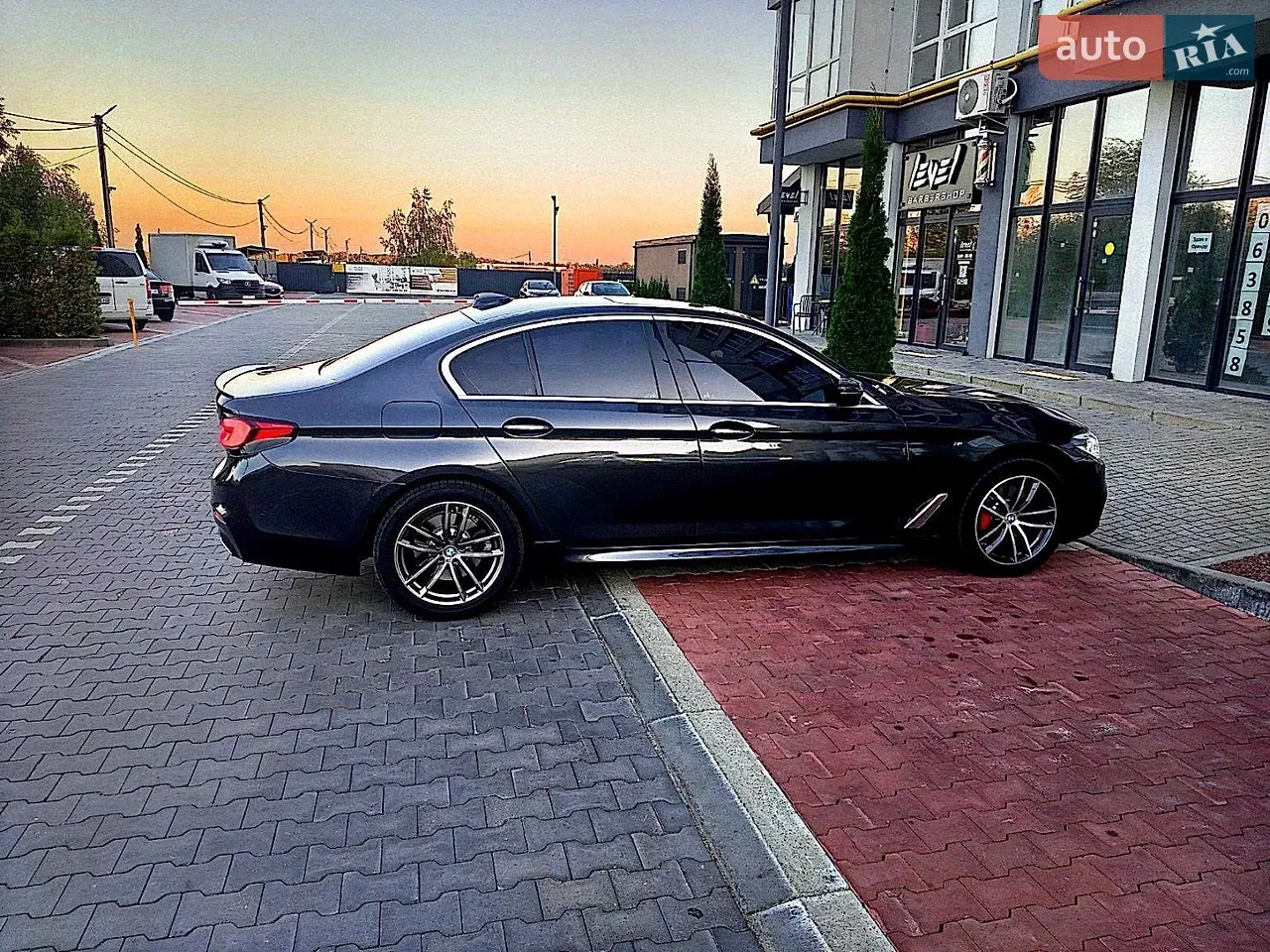BMW 5 Series 2017 photo 5