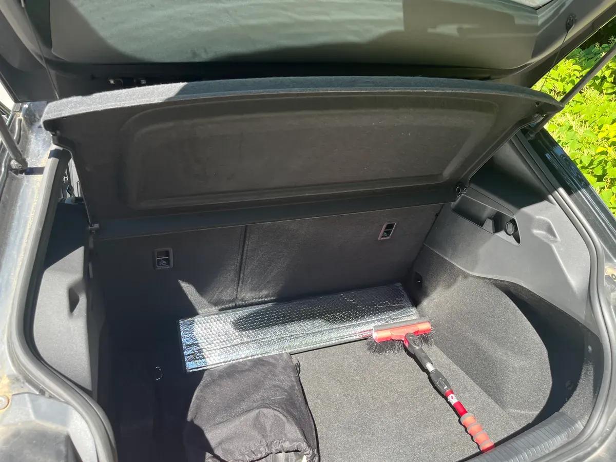 Volkswagen Id.3 2021 photo 2