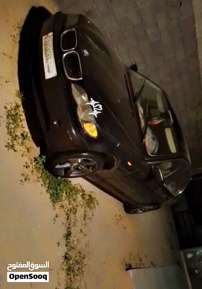 BMW 3 Series 2004 photo 2