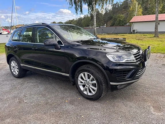Volkswagen Touareg 2017 photo 2