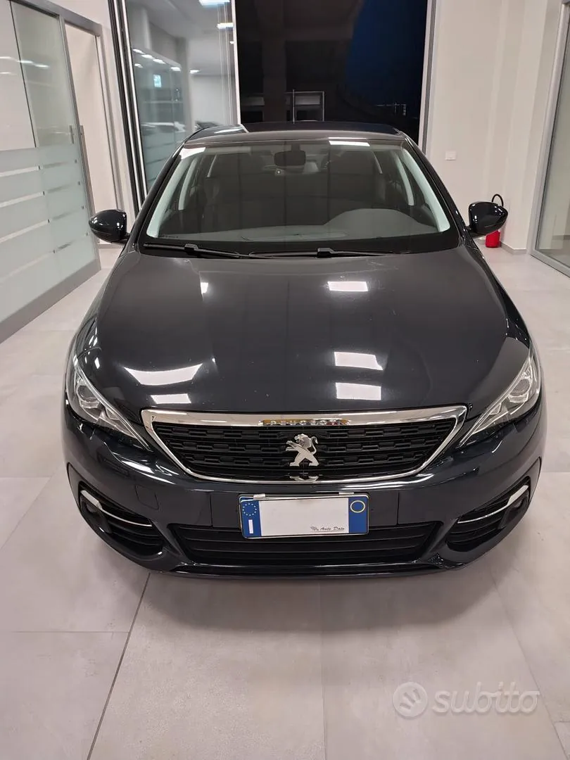 Peugeot 308 2019 photo 5