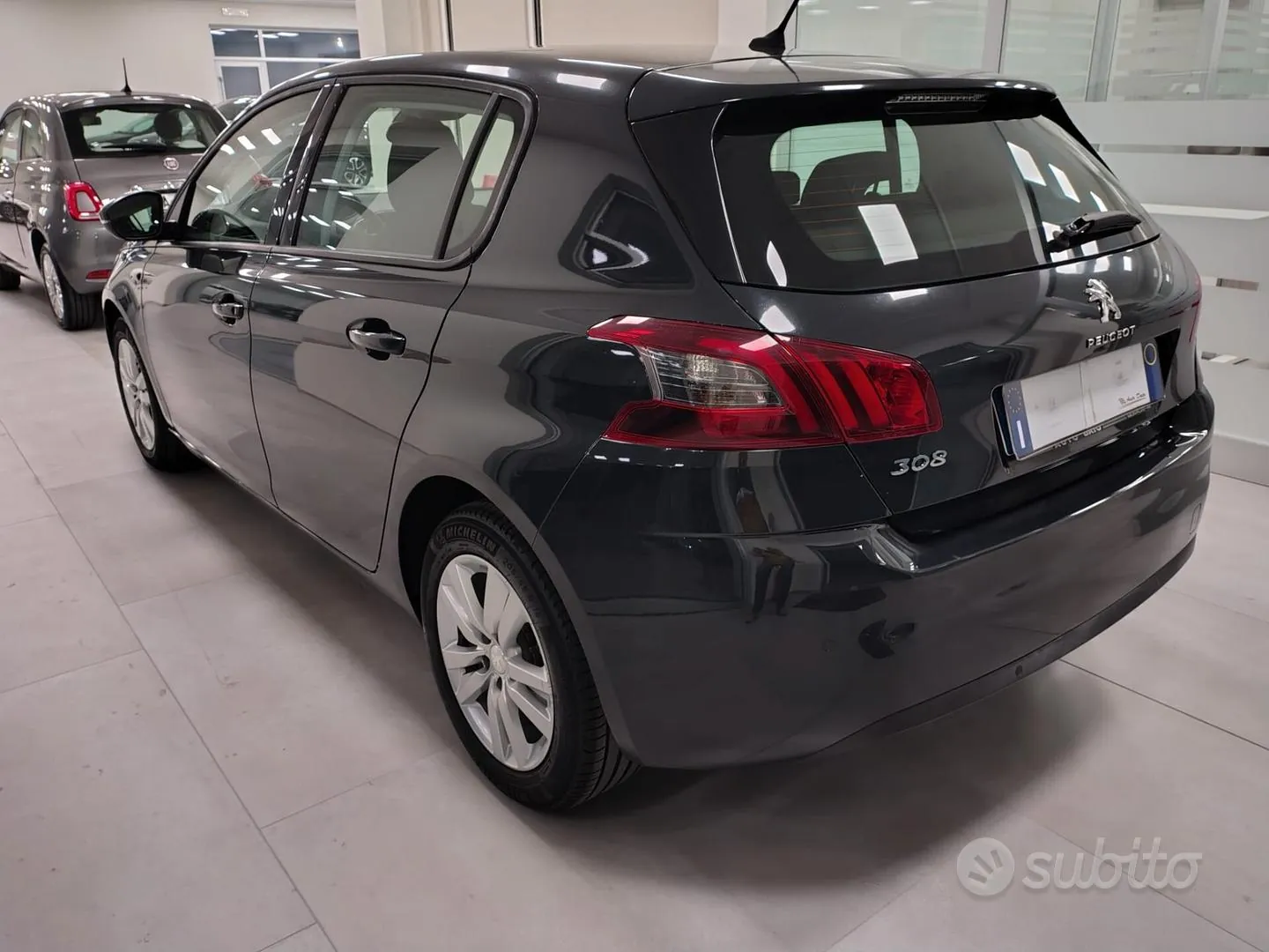 Peugeot 308 2019 photo 2