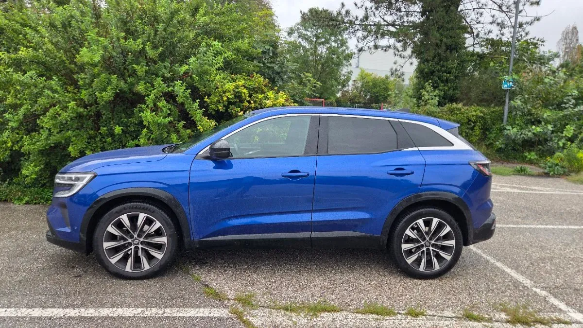 Renault Austral 2023 photo 3
