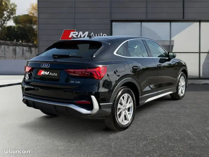 Audi Q3 2020 photo 4