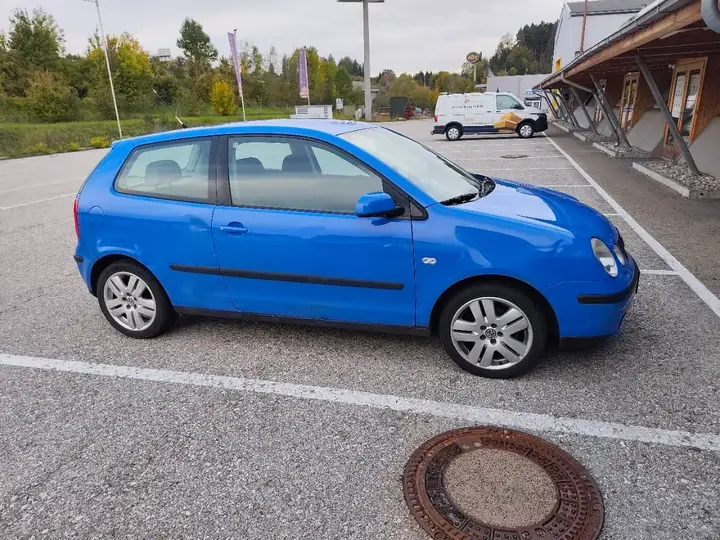 Volkswagen Polo 2001 photo 2