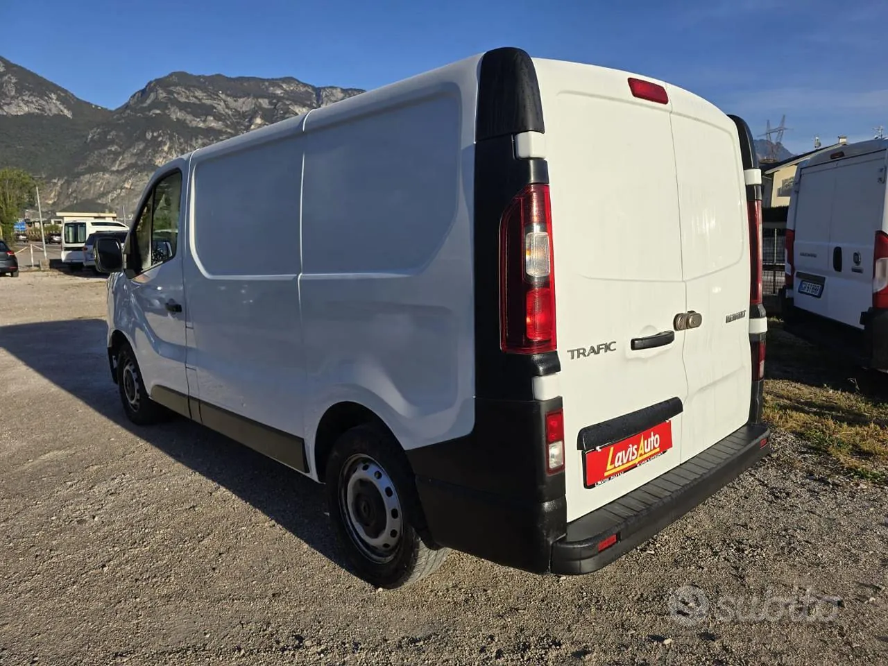Renault Trafic 2022 photo 4