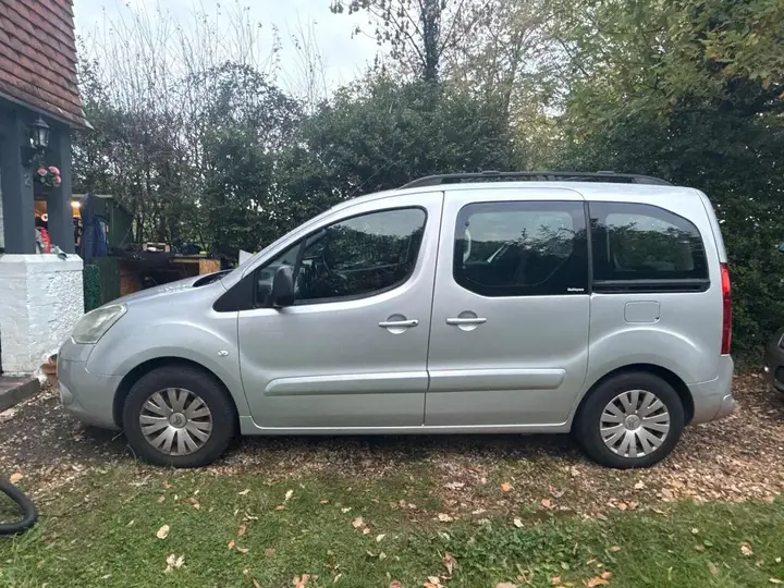 Citroen Berlingo 2010 photo 4
