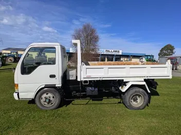 Isuzu Elf 2000 photo 4