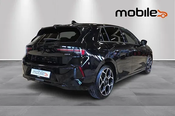 Opel Astra 2022 photo 3