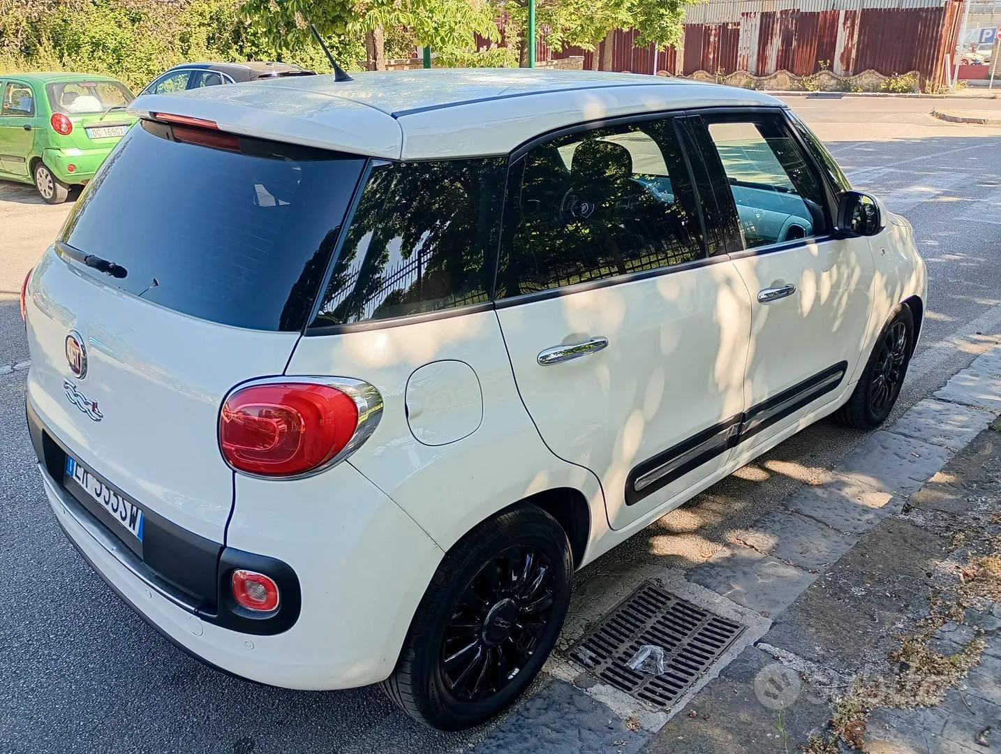 Fiat 500L 2015 photo 2
