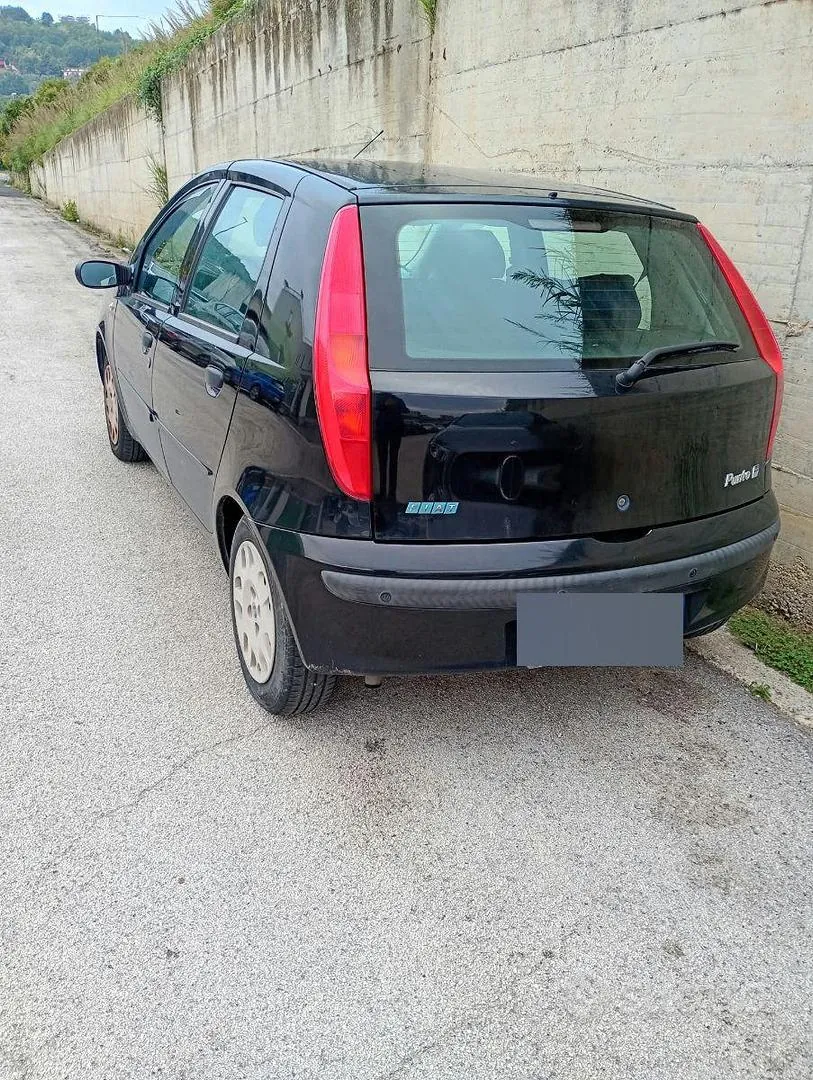 Fiat Punto 2000 photo 3