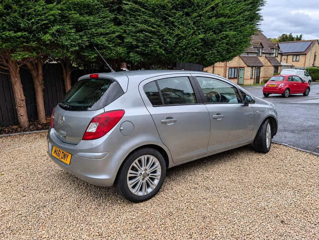 Vauxhall Corsa 2011 photo 3