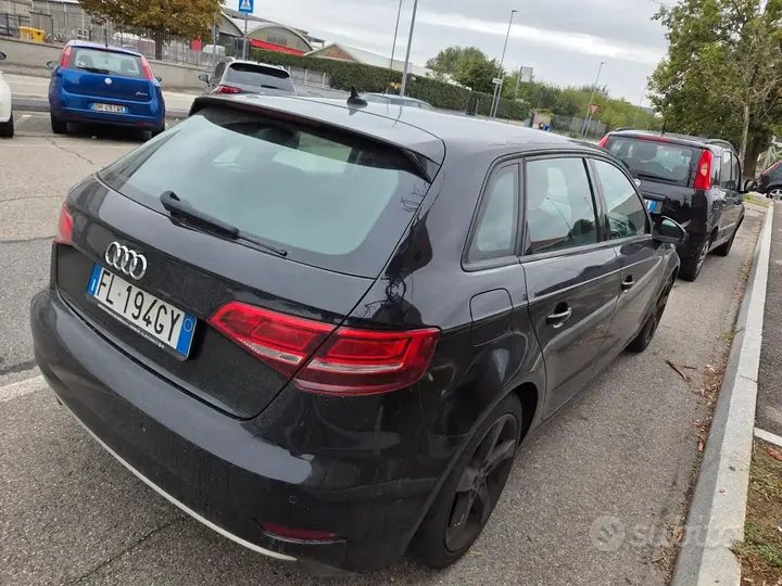 Audi A3 2016 photo 4