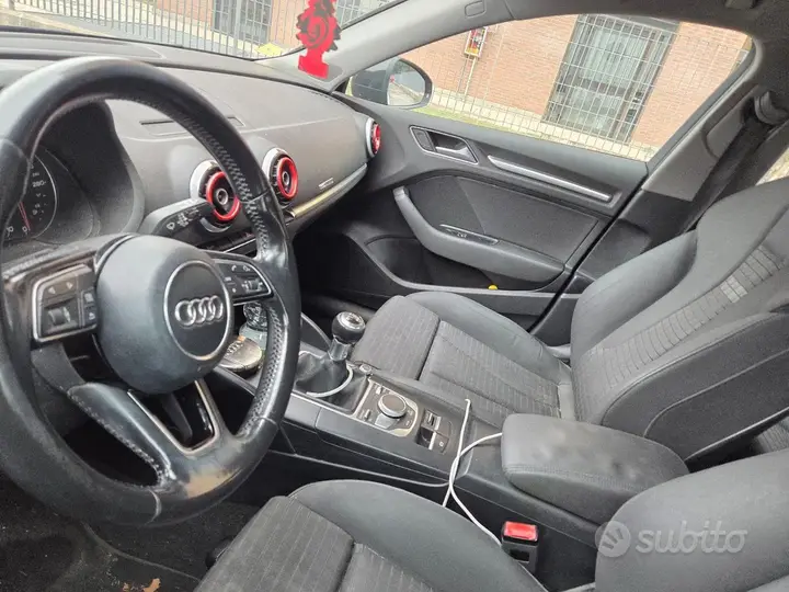 Audi A3 2016 photo 5