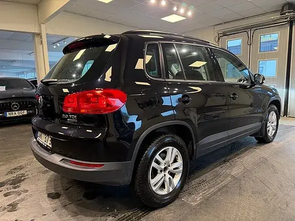 Volkswagen Tiguan 2012 photo 4